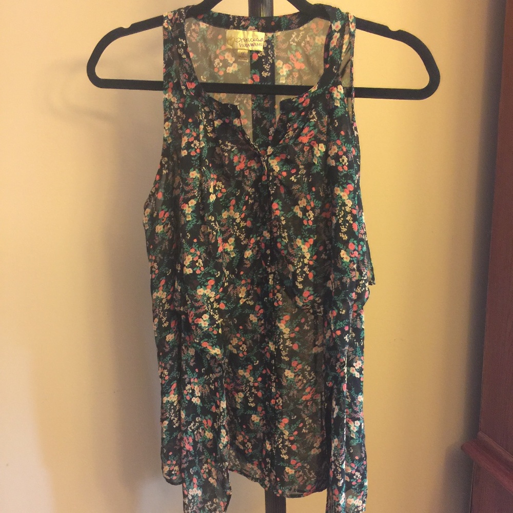 Floral print sleeveless blouse Size M Juniors
